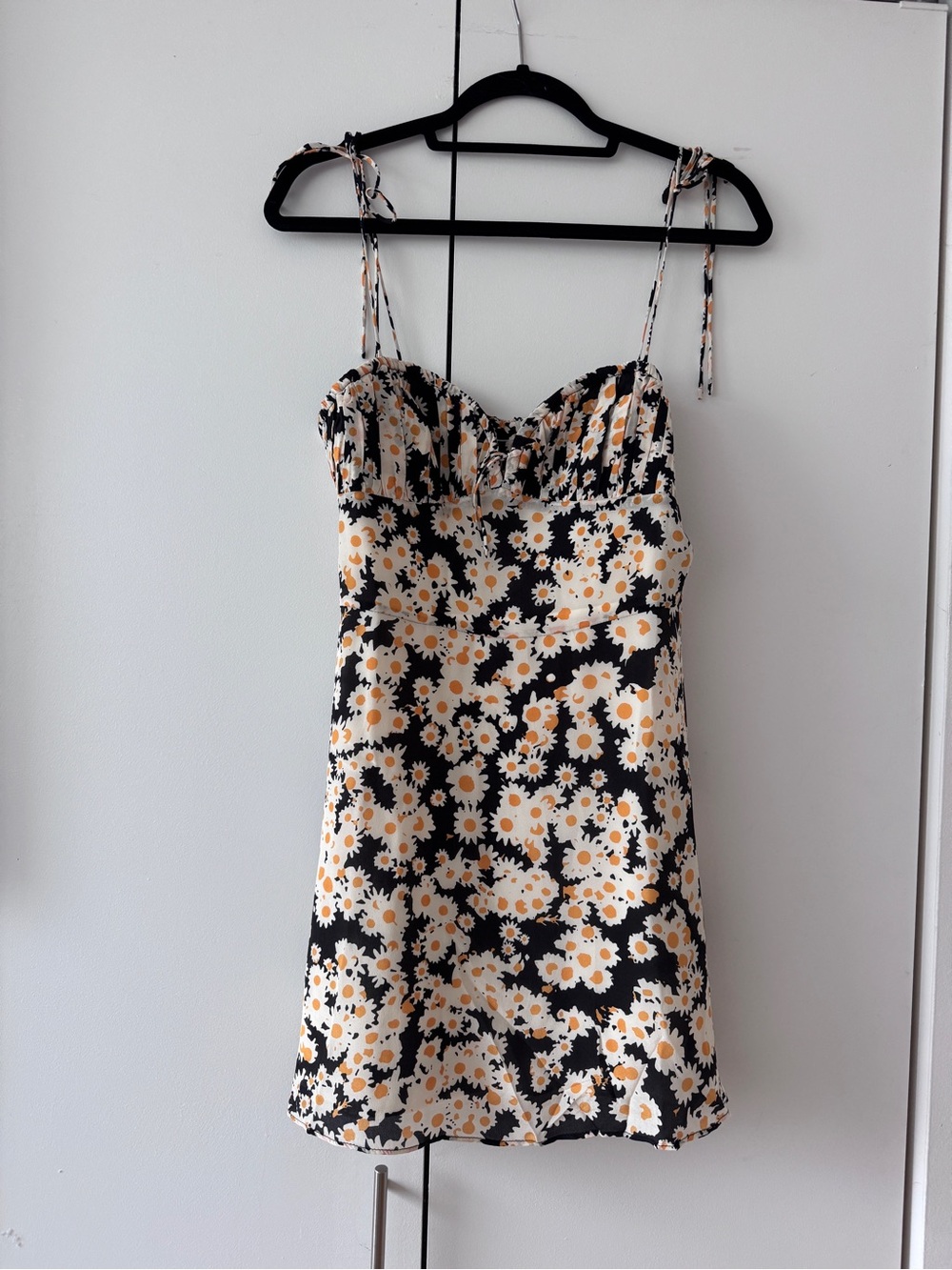 Realisation Par Devon Black/Yellow Floral Silk Spaghetti Strap Dress Size Medium
